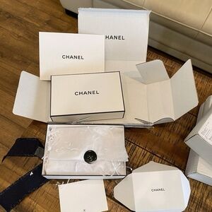 Complete Presentation Rare Navy Couture Ribbon Holiday Packaging NEW AUTHENTIC